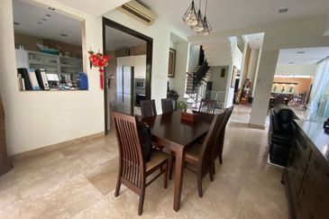 Changkat Kiara Surya