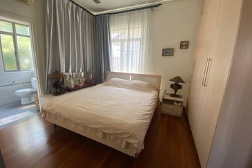 Changkat Kiara Surya