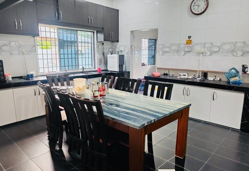 CORNER LOT Bungalow Lembah Jaya Utara, Ampang