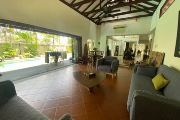 Changkat Kiara Surya