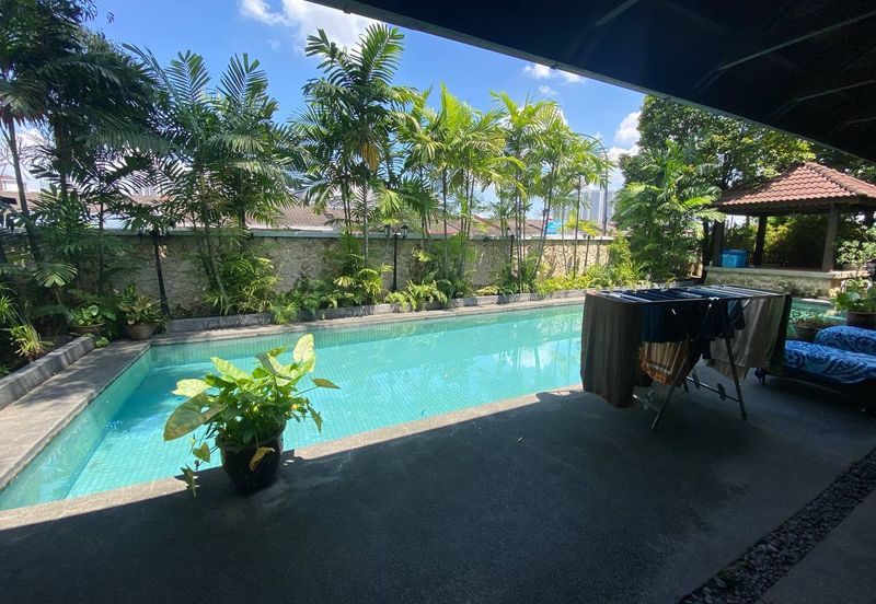 Changkat Kiara Surya