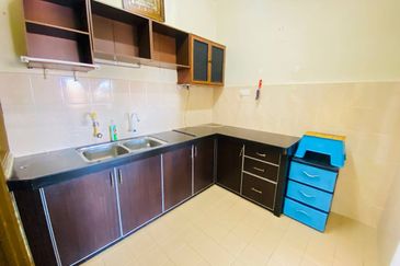 Sri Hijauan, Ukay Perdana