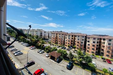 Sri Hijauan, Ukay Perdana