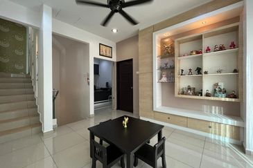 Taman Teratai Jingga