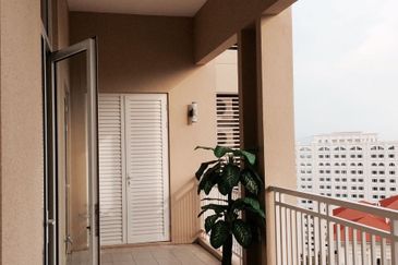 Quayside Seafront Resort Condominium