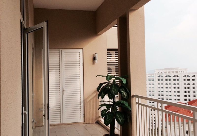 Quayside Seafront Resort Condominium