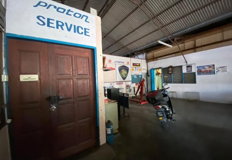 Kawasan Perusahaan Mergong