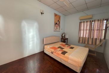 (75C) JALAN TANJUNG BENDAHARA