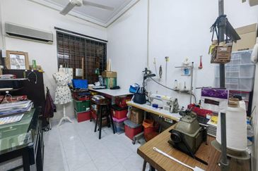 Taman Merbok, Alor Setar, Kedah, Double Storey Semi-D For Sale, Facing Southwest