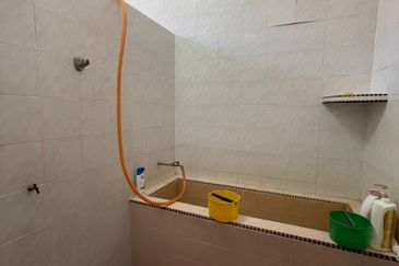 TAMAN PELANGI (PUMPONG)