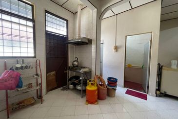 TAMAN PELANGI (PUMPONG)