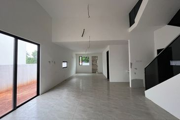 Taman Tiong, Alor Setar, Near Teluk Wanjah, Double Storey Semi For Sale, Newly built