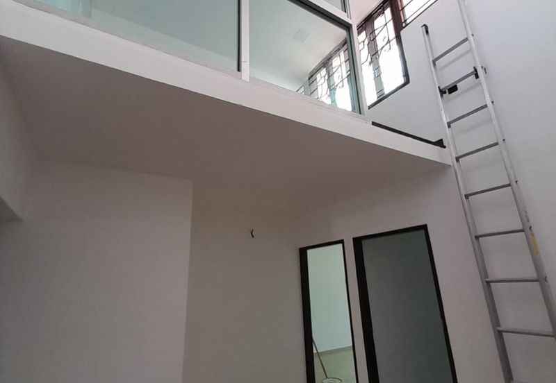 TAMAN SRI TAMAN (BERSATU)