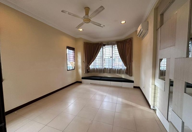 Subang Galaksi (Subang Galaxy)