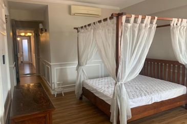 Ara Hill Condominium