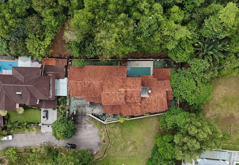 2 storey bungalow Balinese concept @ Kota Damansara