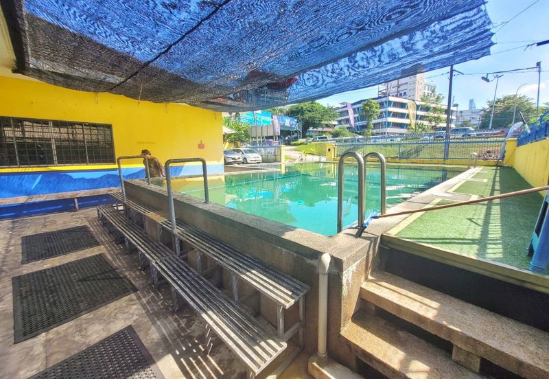 Jalan Universiti (Jalan Prof Diraja Ungku Aziz)