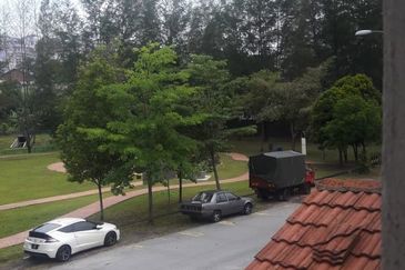 Taman Mutiara Subang