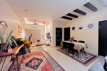 Residensi Zamrud (Zamrud Residensi)