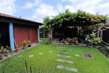 Seksyen 2, Shah Alam