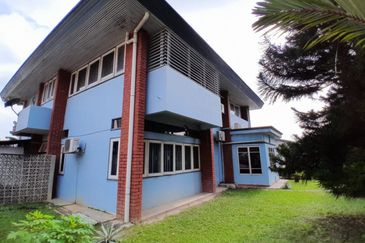 Seksyen 2, Shah Alam