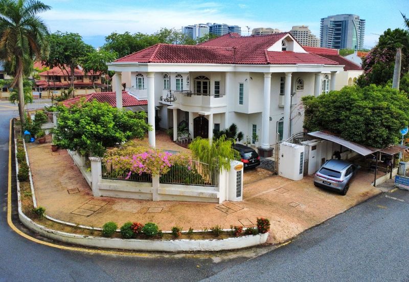 Taman Tun Dr Ismail (TTDI)