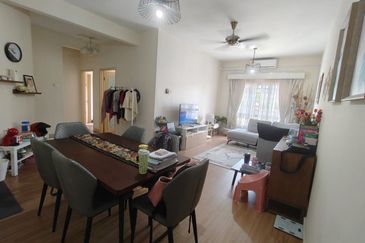 Pangsapuri Seroja Bukit Jelutong