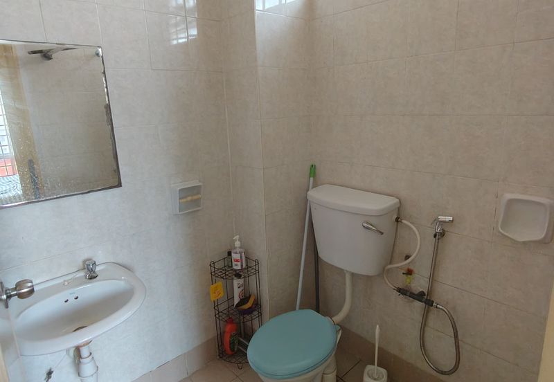 Pangsapuri Seroja Bukit Jelutong