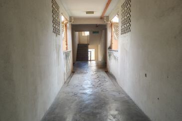 Pangsapuri Seroja Bukit Jelutong