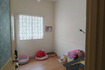 Pangsapuri Seroja Bukit Jelutong