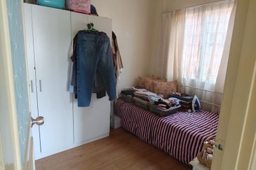 Pangsapuri Seroja Bukit Jelutong