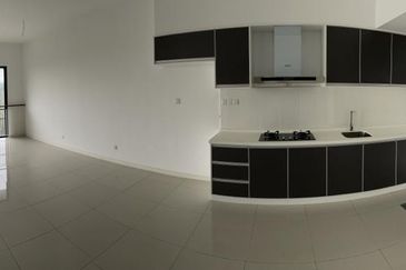 Renai Jelutong Residences