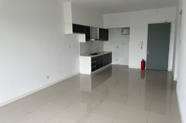 Renai Jelutong Residences