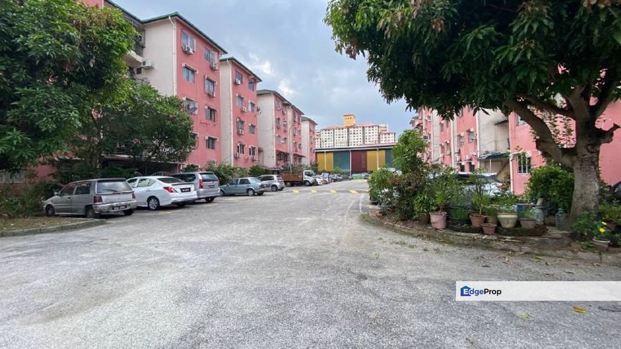 Opal Apartment @ Taman Indah Perdana, Kepong, Selangor, Kepong
