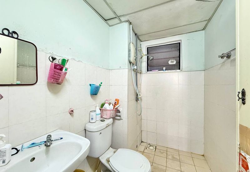 Bayu Puteri Apartment