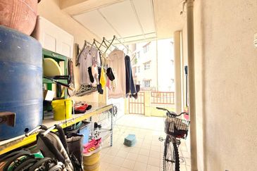 Bayu Puteri Apartment