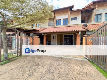 Bukit Jelutong Tropika 2 Jalan Tiang Seri U8 Shah Alam Superlink Double Storey , Selangor, Shah Alam