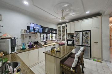 Seksyen 8, Kota Damansara