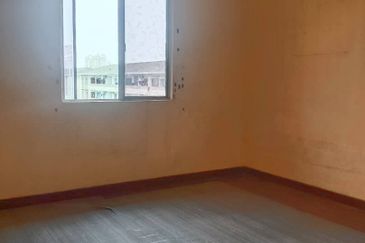 Subang Perdana Goodyear Court 6