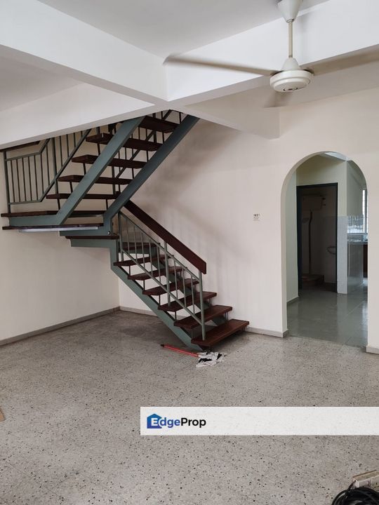  2 STOREY HOUSE PJS 10 BANDAR SUNWAY, Selangor, Bandar Sunway