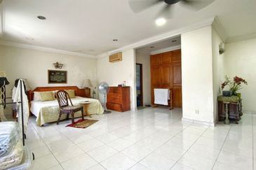 Seksyen 8, Kota Damansara