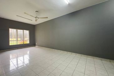 Pangsapuri Seroja Bukit Jelutong