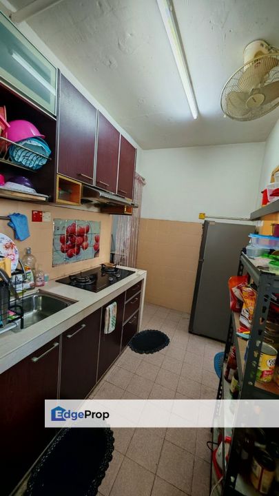 BLOK 11 Flat Desa Mentari Tmn Medan Petaling Jaya , Selangor, Petaling Jaya