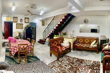 Taman Sri Subang PJS 10