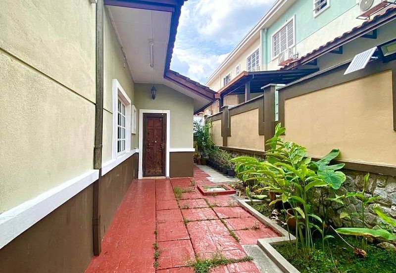 D Villa Equestrian, Kota Damansara