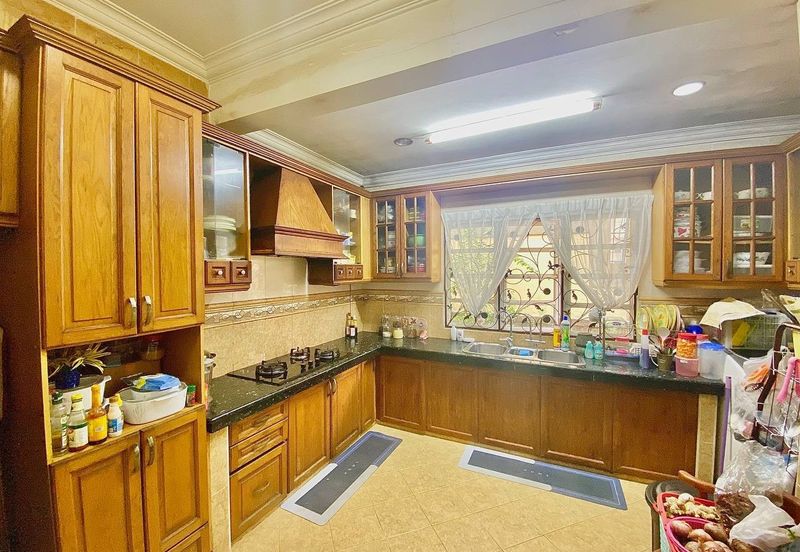 D Villa Equestrian, Kota Damansara