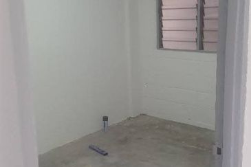 Flat Taman Bunga Negara