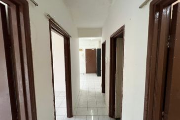 Gugusan Teratai, Seksyen 6 Kota Damansara