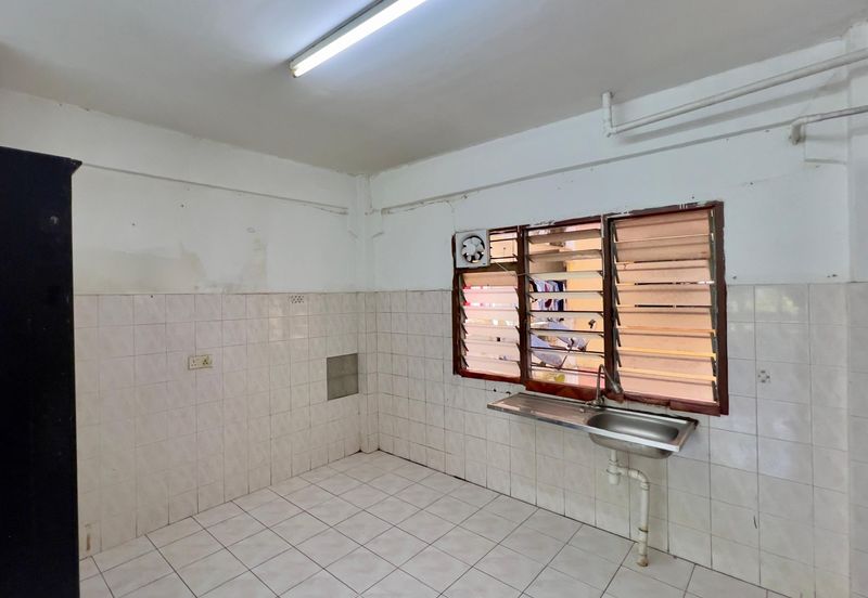 Gugusan Teratai, Seksyen 6 Kota Damansara