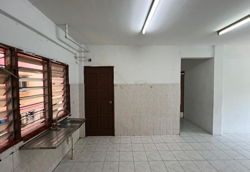 Gugusan Teratai, Seksyen 6 Kota Damansara